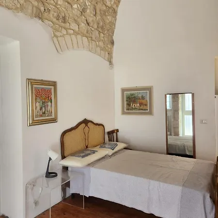 Della Zia Gargano Apartment